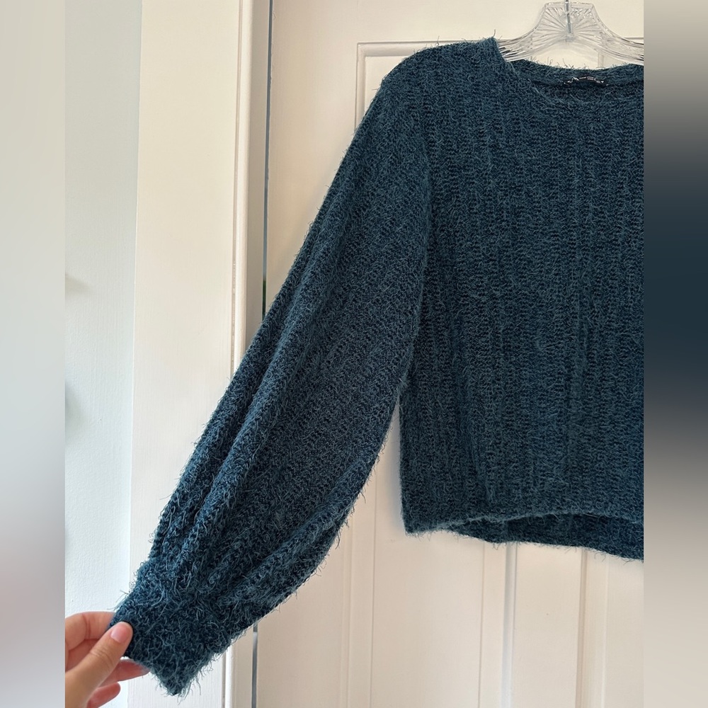 LAST CHANCE! Zara Turquoise Teal Crewneck Cabincore Boxy Sweater Size Medium - Picture 2 of 6